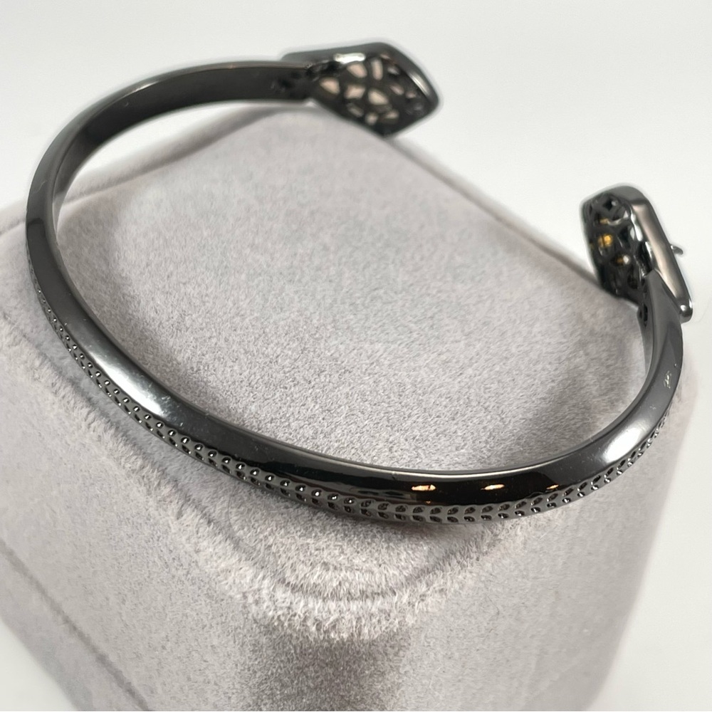 Retired Kendra Scott Liana Cuff Bracelet Opalite Gunmetal Tone Stunning - Picture 5 of 7